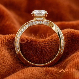 แหวนหมั้นเพชรโมอิสซาไนต์ทรงรีทองคำขาว 14K ประดับด้วยเพชรรอบวง ดีไซน์หรูหราสำหรับเจ้าสาว ของขวัญยอดนิยมในสหรัฐอเมริกาสำหรับผู้หญิง - Product Image 3