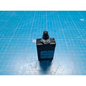 Interruptor Termoeléctrico E-T-A 2-5700-IG1-K10-DD 4A, Usado, Piezas de Equipos Semiconductores Legacy - Product Image 4