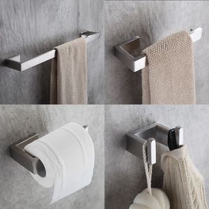 Juego de accesorios de baño de níquel cepillado de 8 piezas Herrajes de baño montados en la pared de acero inoxidable Incluye toallero y bastidores - Product Image 5