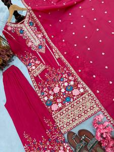 Ensemble 3 pièces traditionnel en soie et mousseline épaisse pour femme, brodé, comprenant un haut, un pantalon palazzo et une dupatta, entièrement cousu, idéal pour les occasions festives - Product Image 5