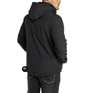 เสื้อแจ็คเก็ตซอฟต์เชลล์ผู้ชาย น้ำหนักเบา กันน้ำ กันลม สำหรับกิจกรรมกลางแจ้ง ท่องเที่ยว ผจญภัย กีฬา เสื้อแจ็คเก็ตซอฟต์เชลล์ผู้ชาย - Product Image 2