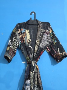 Veste Kantha faite main, Kimono japonais, Robe de plage bohème, Manteau ceinturé, Printemps-Été, Décontracté, Patchs en soie, Respirant, Séchage rapide - Product Image 2