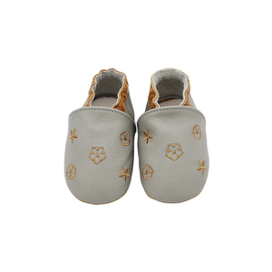Chaussures en cuir pour bébés, premières chaussures de marche, semelle souple et flexible, chaussures en cuir véritable, vente en gros, fabricant B2B, États-Unis - Product Image 6