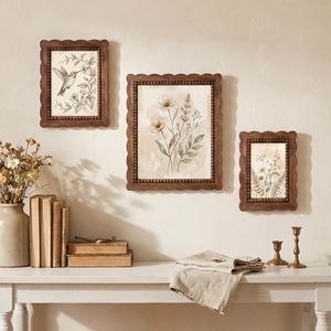 Cadre photo en bois de bonne qualité, magnifique et fait main, pour photos de souvenirs, mariage et décoration, disponible à la vente. - Product Image 5