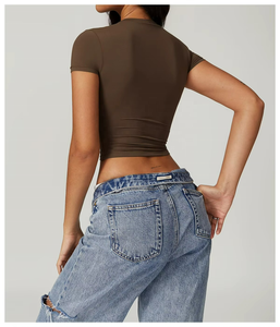 Haut de yoga à col montant pour femme, respirant, uni, séchage rapide, t-shirt de sport, logo personnalisé, manches courtes, chemises ajustées, OEM - Product Image 1