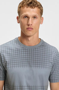 Camiseta gris con estampado de cuadrícula para hombre, camiseta informal de algodón de primera calidad con cuello redondo y manga corta, ropa de calle MARFA INTERNATIONAL - Product Image 2