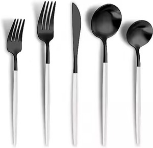 Ensemble de couverts en métal moderne, cuillère, fourchette, couteau de luxe, vaisselle pour des expériences culinaires contemporaines - Product Image 4
