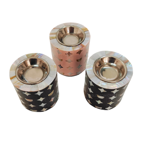 Brûleur d'encens rond en résine et bois avec incrustation de os décorative, motif lune et étoile, artisanat indien fait main. - Product Image 6