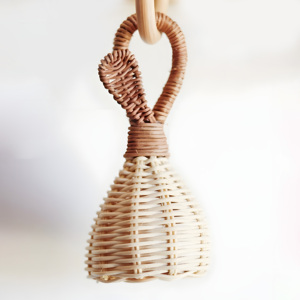 Jouets écologiques pour bébés et tout-petits, hochet artisanal en rotin naturel pour nourrissons - Product Image 3