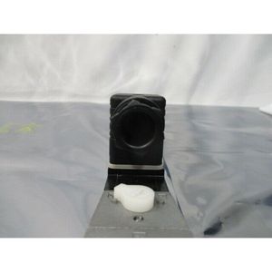 Válvula CKD 4F310-10 SOL 24VDC de 4 Vías V15-9, 105504 - Equipo y Piezas de Semiconductores de Confianza de Global Legacy - Product Image 6