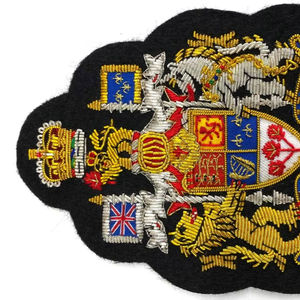 Parche de bordado a mano personalizado con hilo de oro para uniforme, blazer o decoración de prendas - Product Image 4