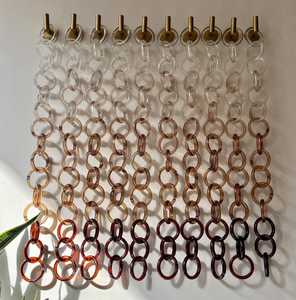 Décorations murales modernes personnalisées en chaîne acrylique, ornements suspendus faits à la main en résine pour la décoration intérieure, prêts pour le festival Diwali - Product Image 3
