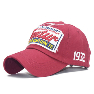 Casquette de baseball ajustée de luxe vintage à 6 panneaux, avec logo personnalisé brodé en 3D, pour hommes, imperméable et sportive, vente en gros - Product Image 4