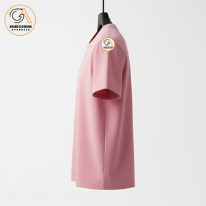 T-shirt à manches courtes col rond rose uni Alpha Kapa pour femme, coupe classique, 100 % coton, vêtement décontracté pour adultes, brodé - Product Image 3