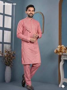 Conjunto de Kurta-Polo y Pantalón para Hombre de Alta Calidad en Algodón Puro con Patrón de Rayas en un Solo Lado, Cuello Mao y Manga Larga, a Precio de Mayoreo - Product Image 3