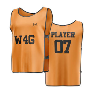 เสื้อซับในฟุตบอลพิมพ์โลโก้ตามสั่ง ระบายอากาศได้ดี ซึมซับเหงื่อ แห้งเร็ว คุณภาพสูง ราคาโรงงาน จัดส่งรวดเร็ว - Product Image 1