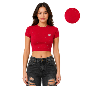 Camiseta de mujer con pedrería dispersa, manga corta, logotipo personalizado, top corto con pedrería, ropa urbana moderna, camiseta glamorosa refinada. - Product Image 5