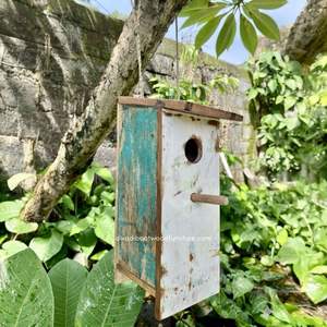 Nichoir pour oiseaux en bois recyclé, fait main, durable, en forme de bateau, couleur bois vieilli, cage à oiseaux originale, pour petits oiseaux d'extérieur - Product Image 4