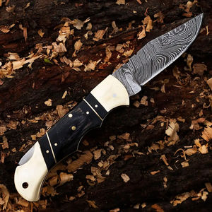 Cuchillo de Bolsillo Burraq Hecho a Mano con Acero D2, Mango de Madera y Funda de Cuero, Regalo de Aniversario OEM, Obsequio para Padrinos de Boda - Product Image 3