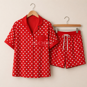 Conjunto de Pijama Rojo con Puntos para Mujer, con Logotipo Personalizado de la Hermandad Delta Sigma de Cosh International, Manga Corta, Cierre de Botones, Ropa Casual - Product Image 3