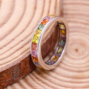Bague Éternité en Argent Sterling 925 avec Tourmalines Naturelles Multicolores Taille Carrée Serties en Canal, Vente en Gros, Memoria Jewels - Product Image 3