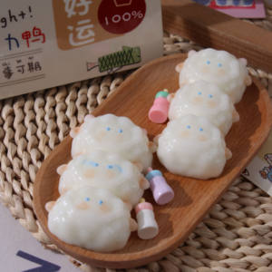 Tres Adorables Ovejas de Silicona Suave para Apretar, Juguetes Antiestrés, Involucramiento Sensorial, Recompensa para Fiestas, Regalos para Niños - Product Image 5