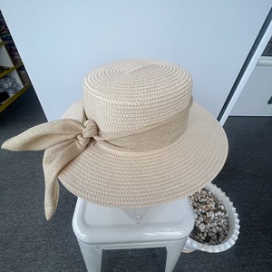 Wholesale Women's <b>Straw</b> Boater <b>Summer</b> <b>Hat</b> for Travel Beach Fashion Four Seasons Use - Product Image 2