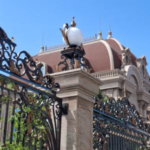 Modern villa gate LED wall <b>light</b> wrought iron waterproof outdoor lamp with polycarbonate <b>diffuser</b> for garden lighting - Product Image 6