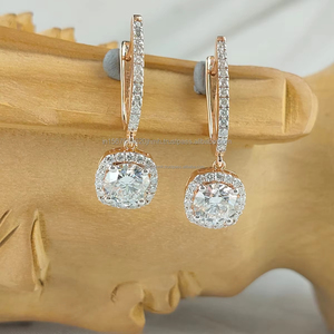 Boucles d'oreilles pendantes en diamant taille ronde en or rose, élégantes et étincelantes, pour mariage, fête, usage quotidien, bijoux de luxe, cadeau - Product Image 3