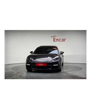 Porsche Panamera 3.0 AWD 2020 con 111,844 km, Volante a la Izquierda, Asientos de Cuero, Cámara Trasera - Product Image 2