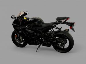 Moto d'occasion à vendre 2024 Suzuki GSX-R600 - Product Image 3