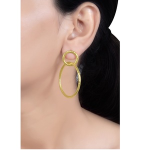 Oferta en Aretes Modernos de Aleación Chapados en Oro con Piedras para Mujer, Joyería Minimalista para Oficina y Uso Casual - Product Image 1