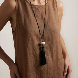 Collier pendentif à pompon noir, pierre blanche, cordon long, style bohème minimaliste, fait main, bijoux bouddhistes, unisexe - Product Image 3