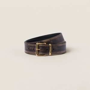 Cinturón de cuero de diseño para hombre, para uso formal y casual, de Divine International - Product Image 1