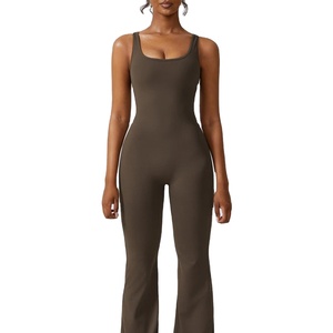 Combinaison de yoga une pièce à dos croisé pour femme, tenue de sport décontractée, pantalon évasé froncé aux fesses, vêtements de gym pour femmes - Product Image 1