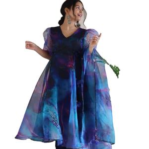 Vestido Anarkali con volantes completos y estampado floral de seda Georgette pesada de último diseñador para mujer, vestidos informales y de fiesta para mujer - Product Image 1