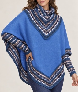 Poncho en laine d'alpaga à col châle avec motifs géométriques - Product Image 1