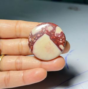 Lot en Gros de Cabochons en Mookite Rose Naturelle Effet Changeant de Couleur, 53 Carats, Formes et Tailles Variées pour la Fabrication de Bijoux - Product Image 1