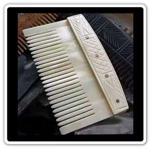 Peine para el Cabello Estilo Vikingo de la Mejor Calidad, 100% Natural, Hueso de Búfalo - Product Image 3