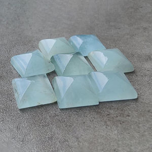 Pierre précieuse naturelle en aigue-marine, forme pyramide carrée |   Pierre facettée calibrée non montée pour la fabrication de bijoux - Product Image 5