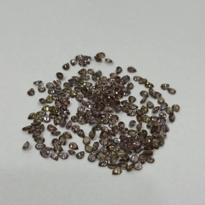 Granat naturel à changement de couleur, taille poire 4x3mm, pierre précieuse calibrée non traitée, brun à rouge, qualité AAA de Madagascar - Product Image 5