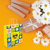 Sac cadeau en papier personnalisé avec motif Smiley et poignée en ruban pour cadeaux de retour d'anniversaire, sac cadeau en papier de luxe imprimé Smiley pour le shopping