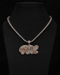 Collar con Colgante de Moissanita Estilo Hiphop, Letra GRB, Plata 925, Engaste de Bisel, Corte Corazón, Joyería Unisex para Uso Diario - Product Image 1