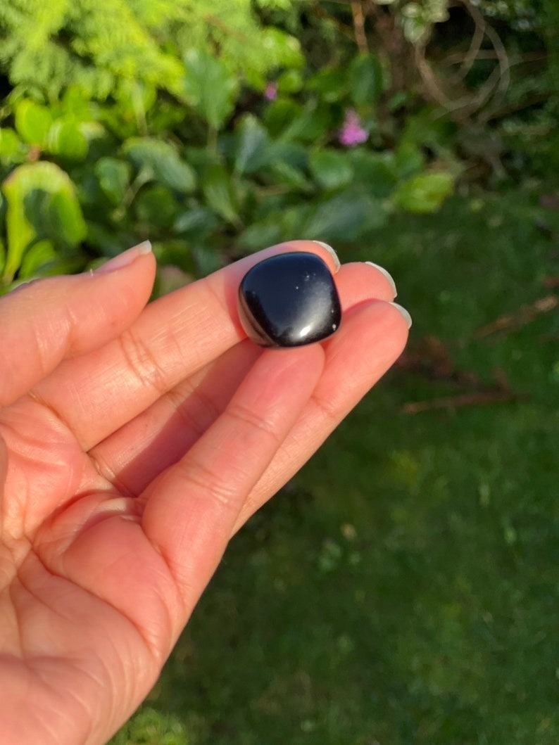 ตามที่แสดงในภาพ