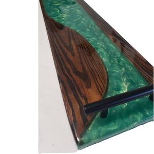 Plateau de service en résine et en bois d'acacia robuste et pratique plateau rond en bois naturel noyer planches à charcuterie - Product Image 6