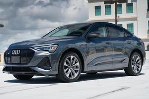 <span class=keywords><strong>Audi</strong></span> <span class=keywords><strong>e</strong></span>-<span class=keywords><strong>tron</strong></span> <span class=keywords><strong>Sportback</strong></span> Dual-Motor AWD 2021 d'occasion fiable - Product Image 1