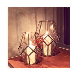 Lanterne hexagonale en verre transparent avec cadre en laiton pour la décoration de la maison, des hôtels et des restaurants - Product Image 1