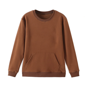 Sweat-shirt à col rond en chenille marron personnalisé avec poche, vêtement grec haut de gamme pour fraternité, pull pour les acheteurs en gros et distributeurs - Product Image 1