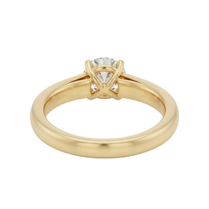 Anillo Clásico de Moissanita Chapado en Oro Amarillo de 14K, Corte Brillante Redondo, con Engaste de Diamantes, Joyería para Mujer - Product Image 3