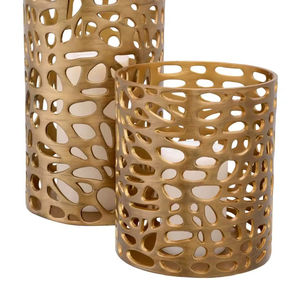 Lanterne décorative en métal antique pour bougies chauffe-plat, idéale pour la maison, la table, les festivals et l'ambiance intérieure. - Product Image 1